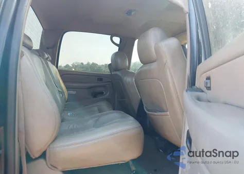 2004 Chevrolet Silverado 2500Hd Ls z USA, uszkodzony, nr VIN 1GCHK23204F245731